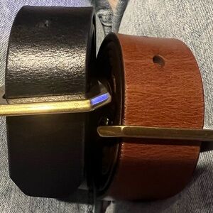 Fossil Brown Women's Leather Belt (S) with Gold/Brass Buckle. BLACK SOLD!!